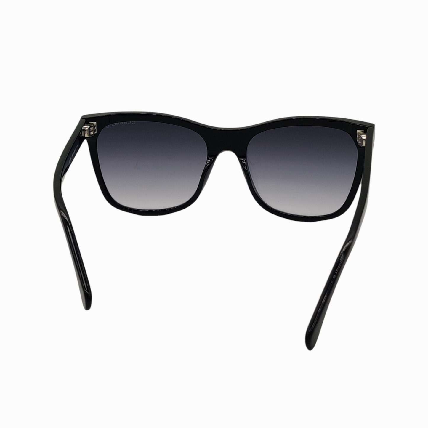 Chanel CH5882-NN